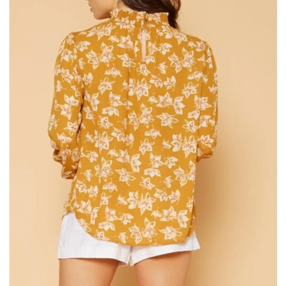 Pleione Top Womens Large Yellow White Floral Cottagecore Feminine Career‎ Blouse